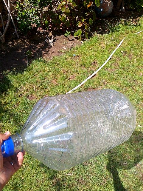 Ветряк из пластиковой бутылки своими руками: конструкции, применение